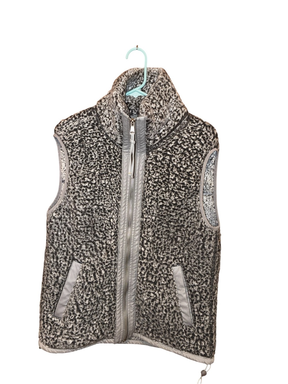 Abercrombie Sherpa Vest faux leather trim full zipper closure Size M